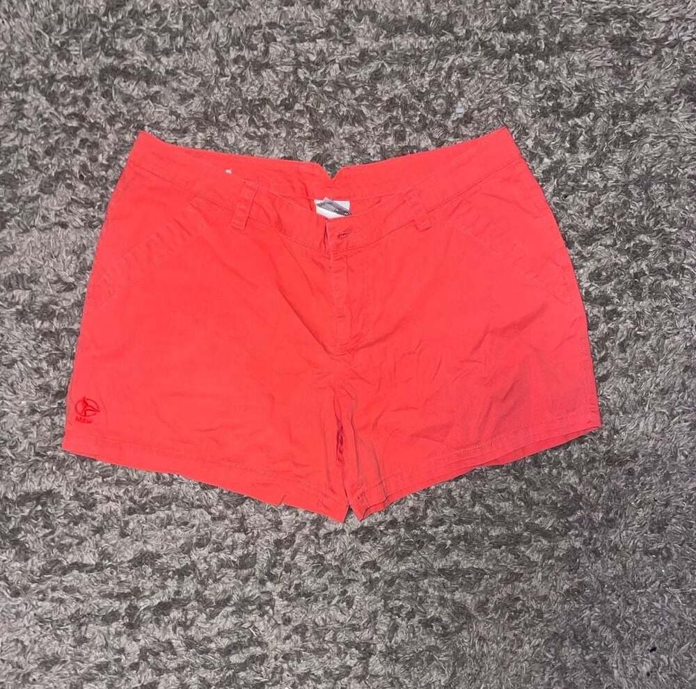 Columbia Sportswear Company Women's Red Chino Shorts Size 12